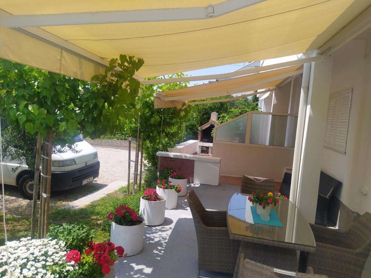 Apartmani Trubi 2 Vodice Exterior photo