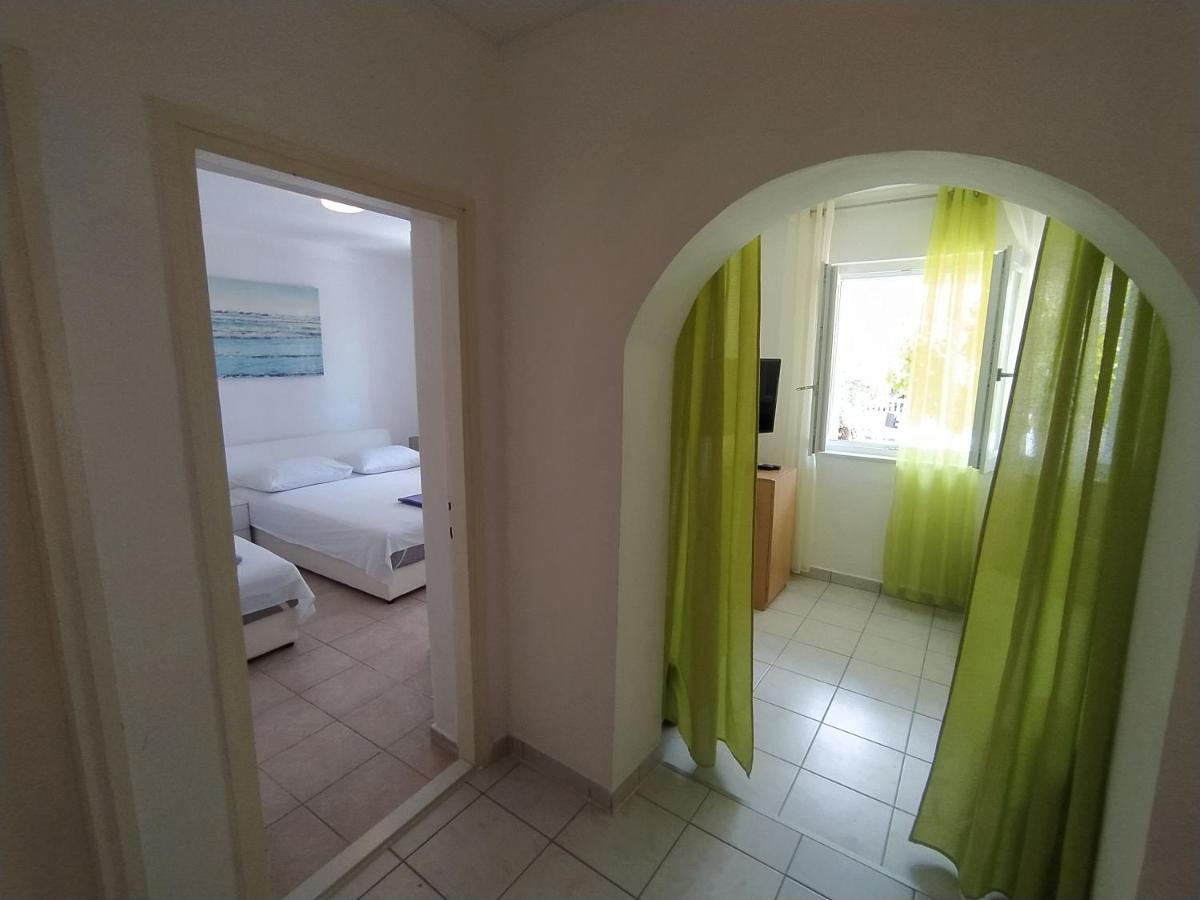 Apartmani Trubi 2 Vodice Exterior photo